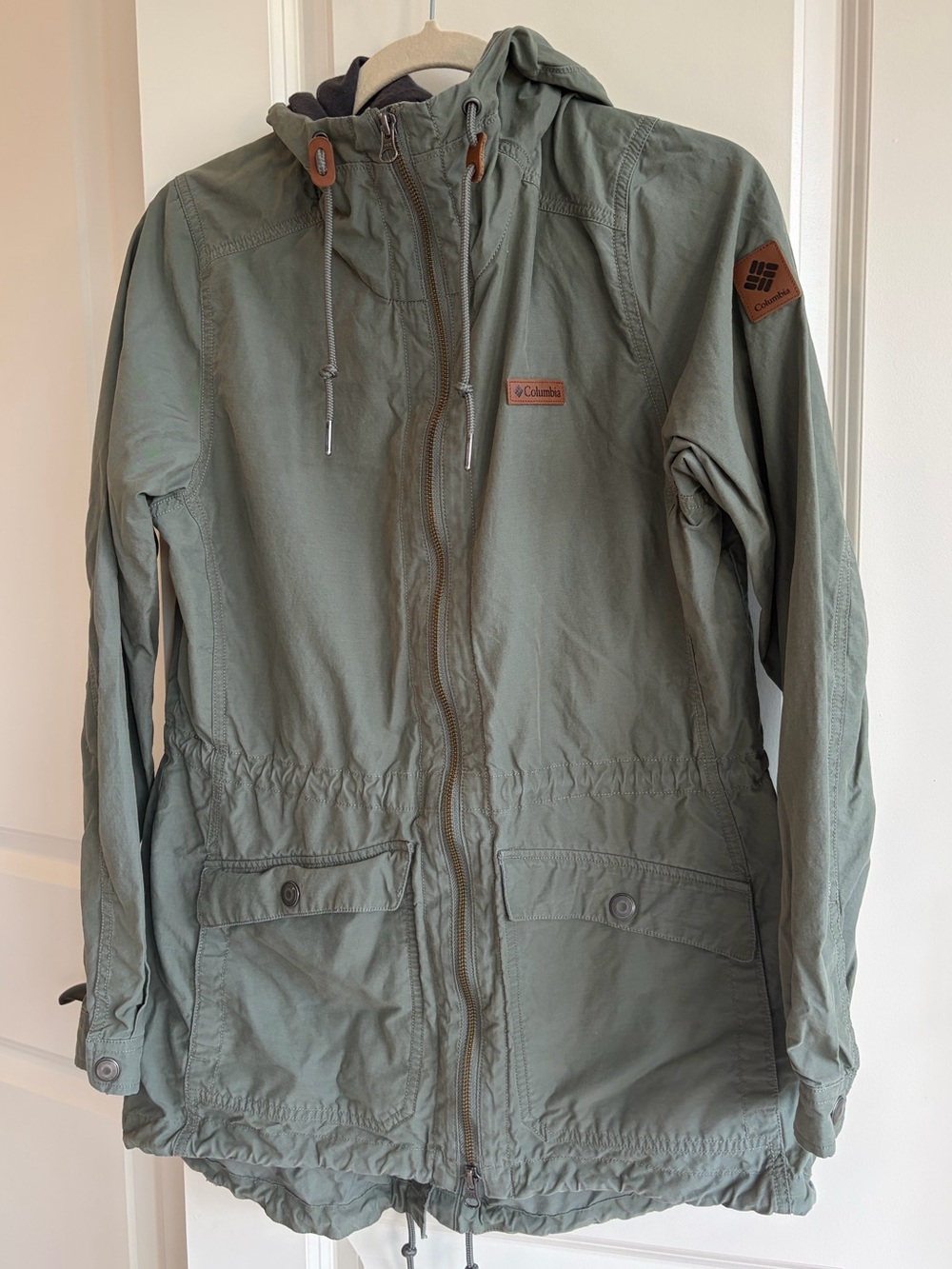 Columbia Women’s Hooded Jacket - Olive Green Size M